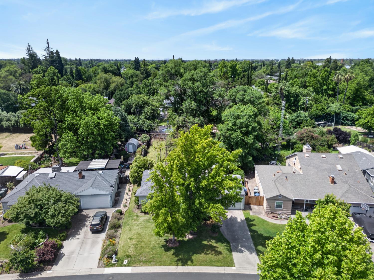 1515 Los Molinos Way