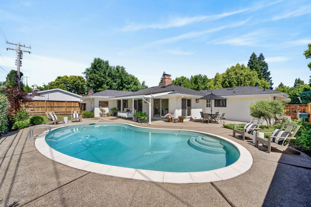 2910 Huntington Road
