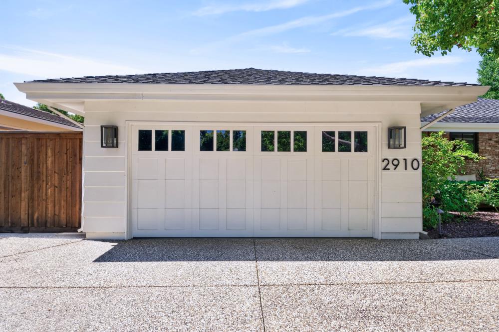 2910 Huntington Road