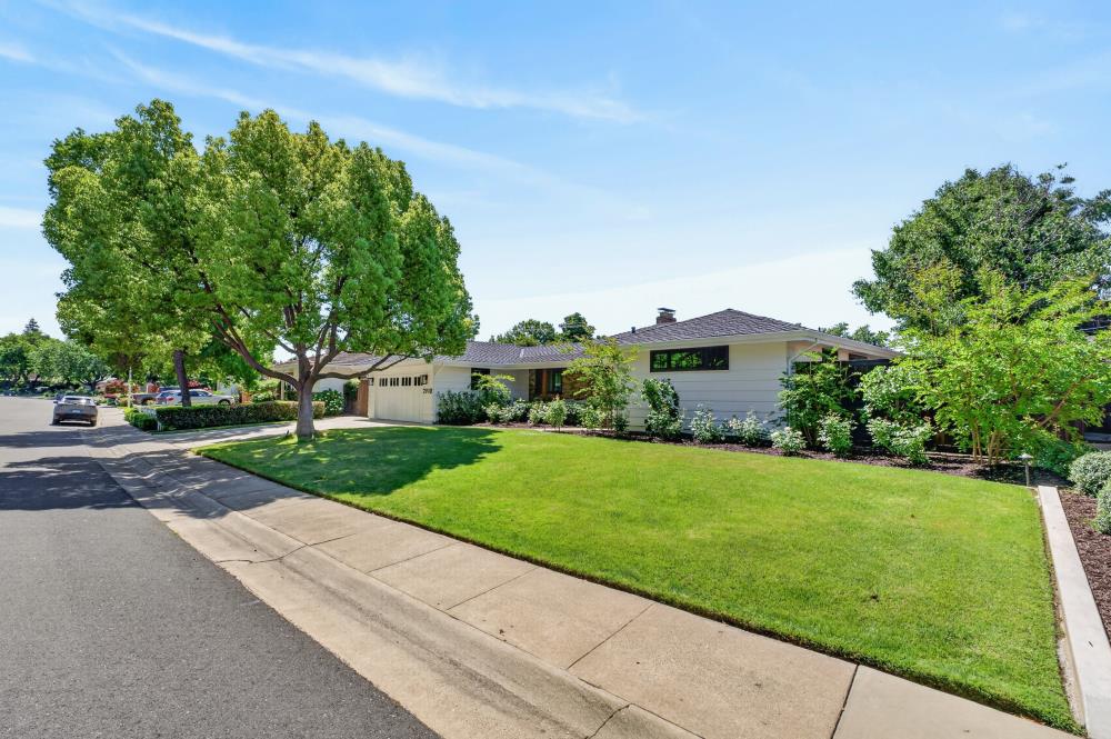 2910 Huntington Road