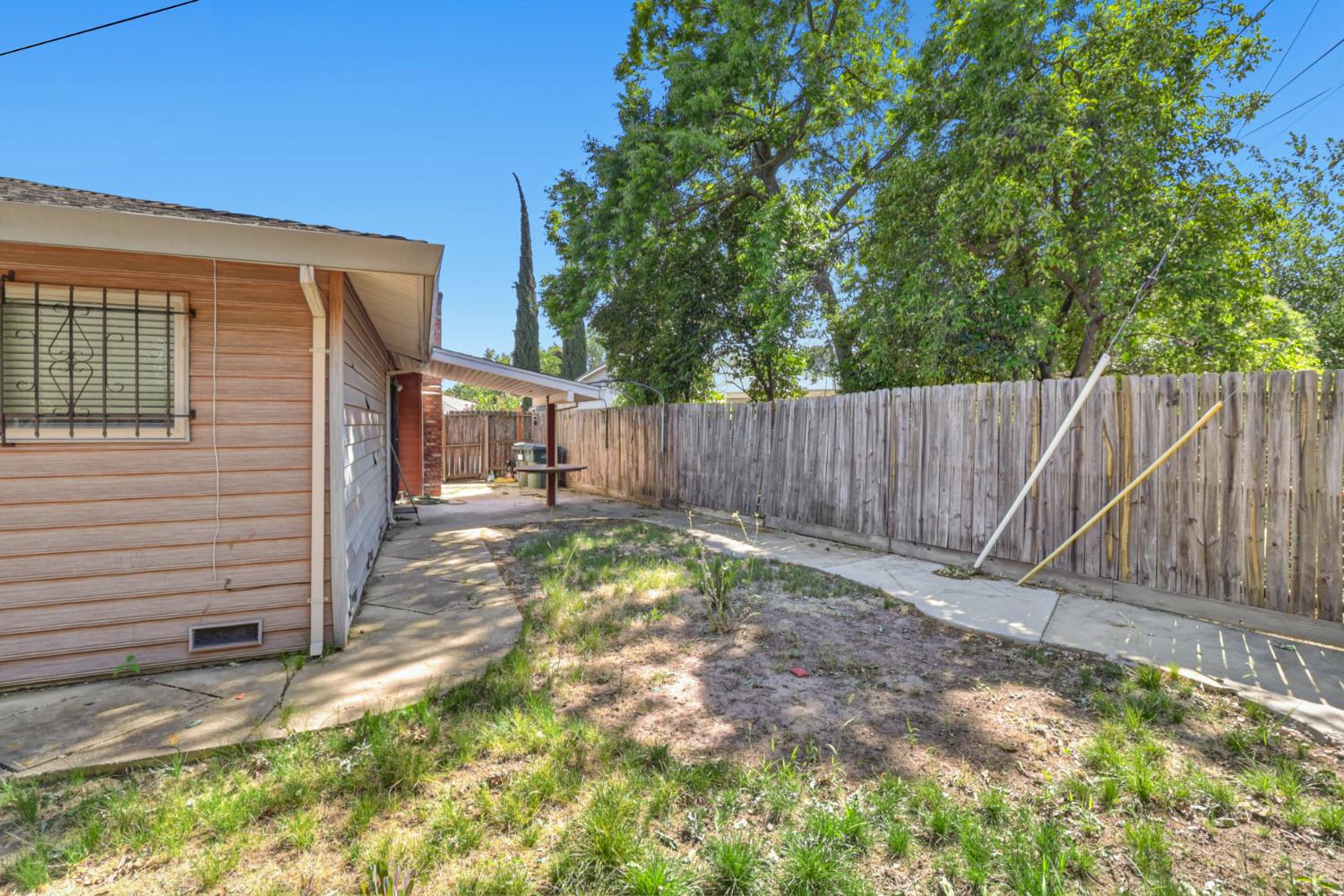 2787 Kerria Way