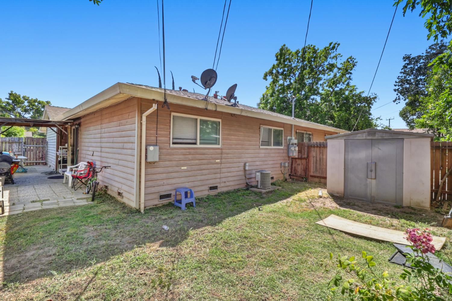 2787 Kerria Way
