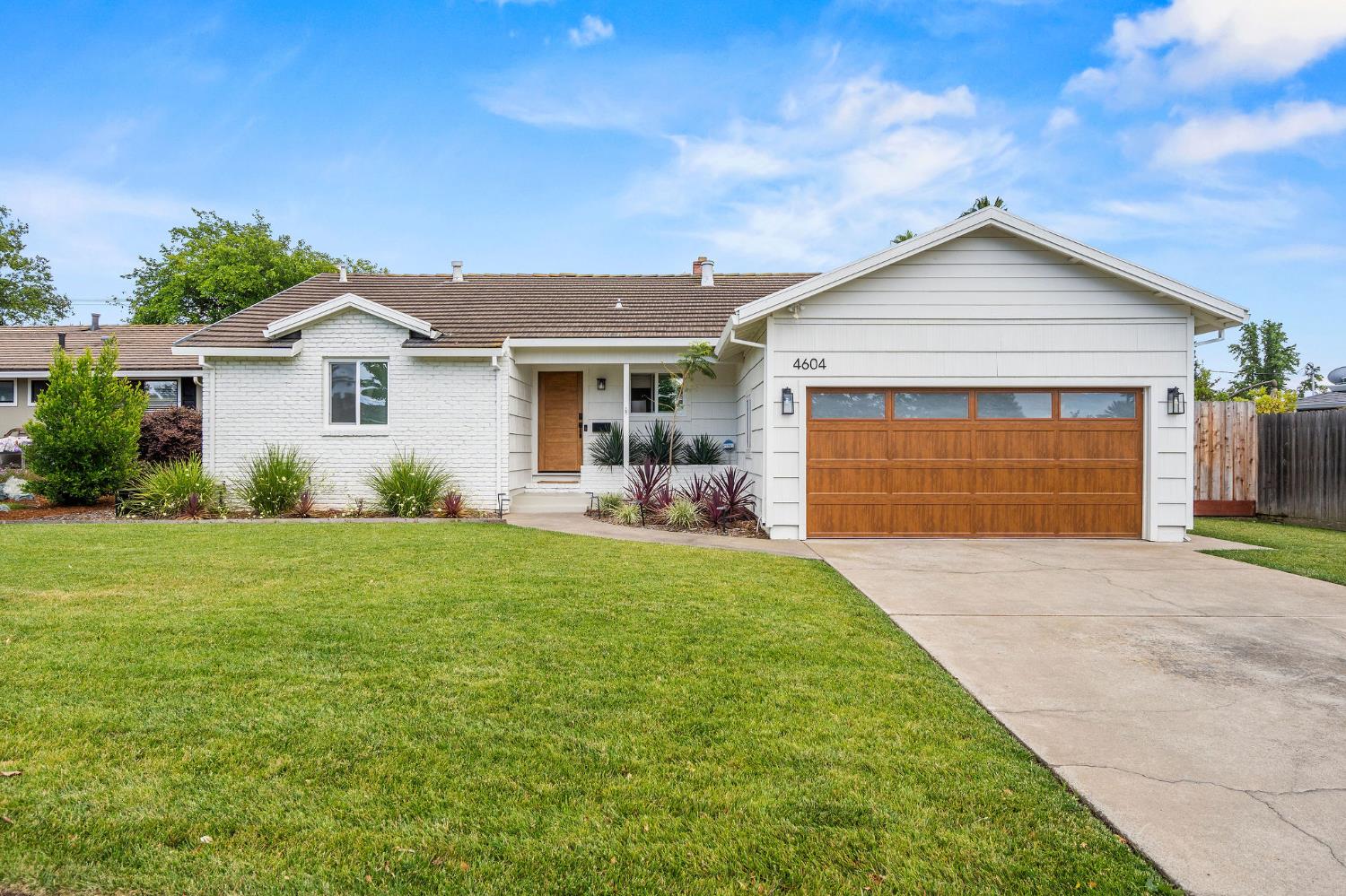 4604 Morpheus Lane