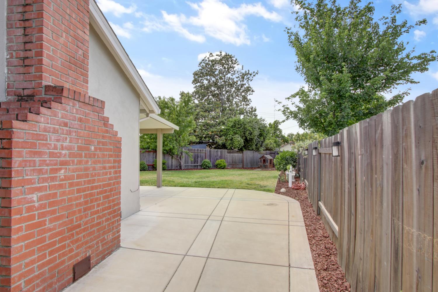 4324 Constance Lane