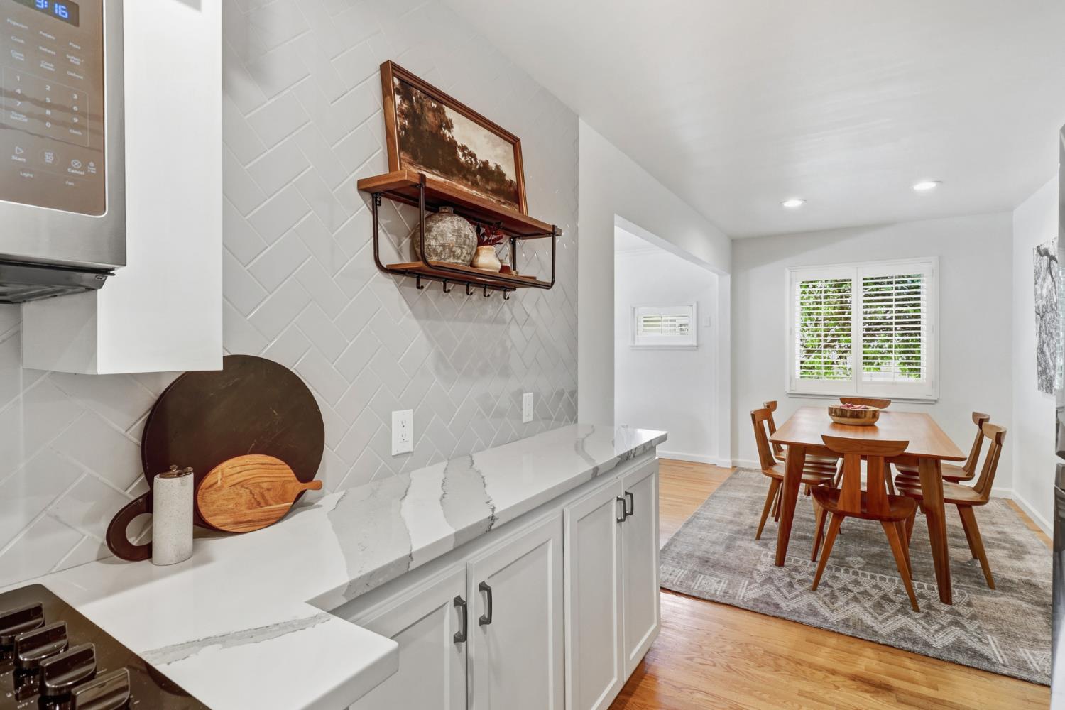 4324 Constance Lane