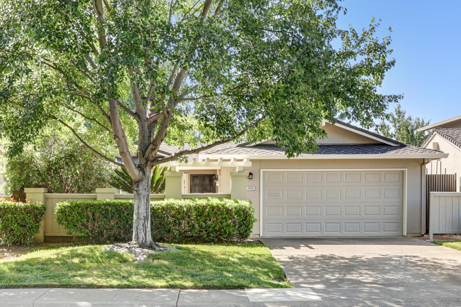 5830 Gloria Drive