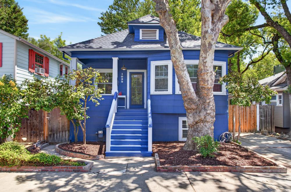 1035 34th Street