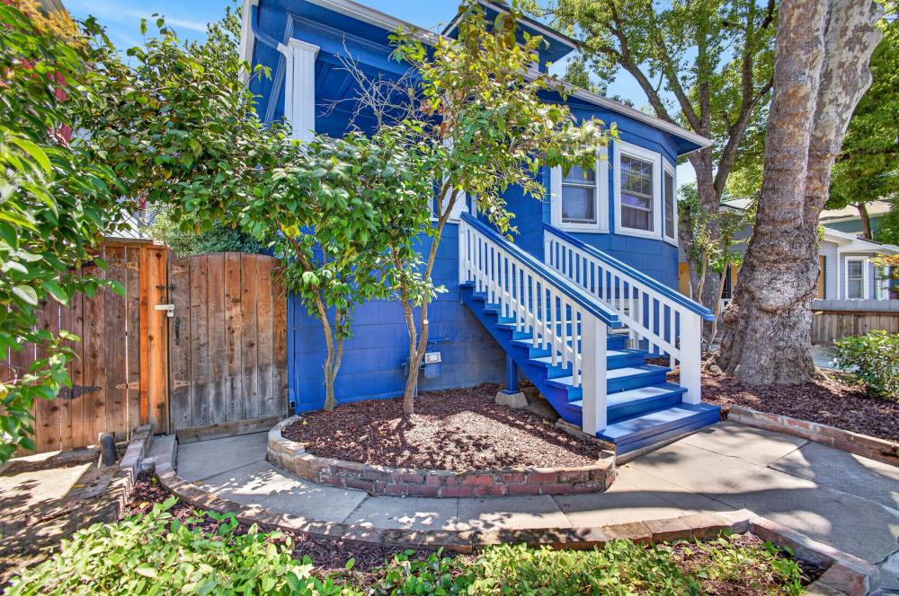 1035 34th Street