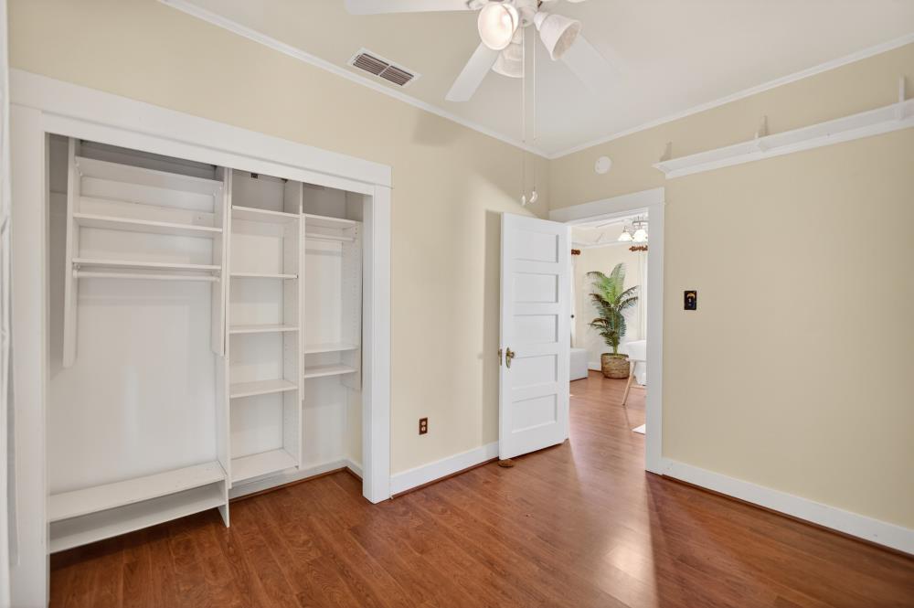 1035 34th Street