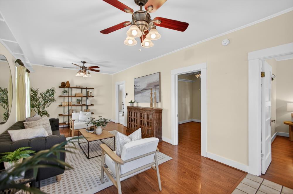 1035 34th Street