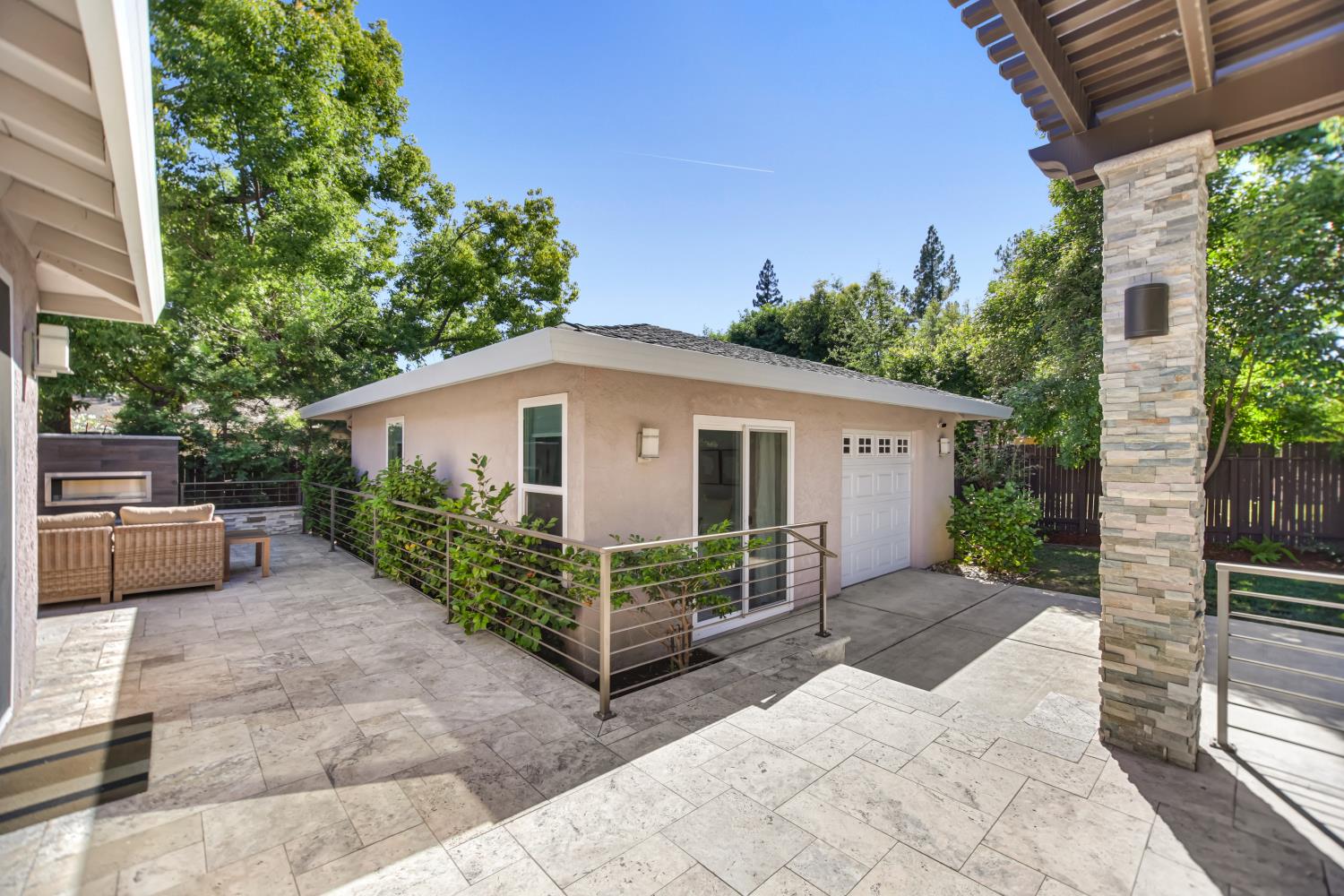 2609 Latham Drive
