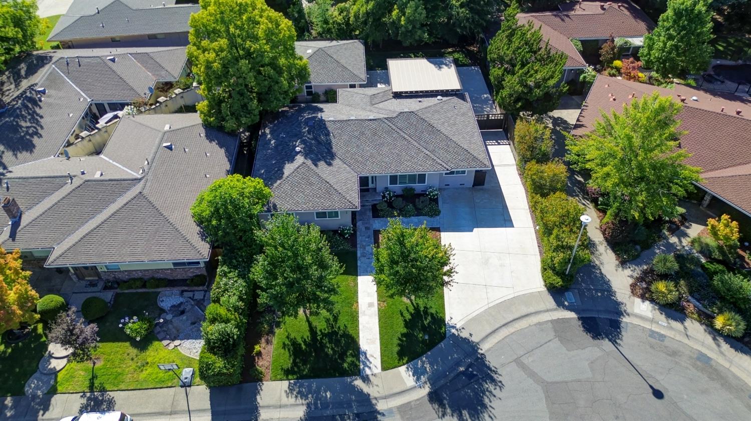 2609 Latham Drive