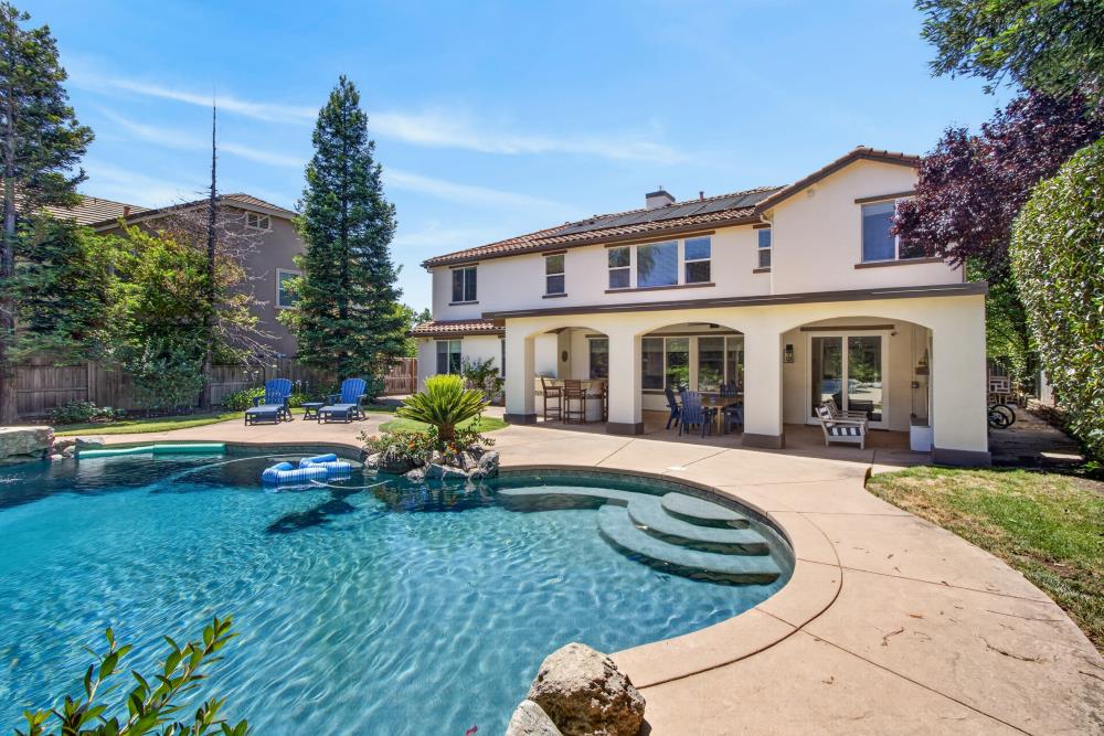 4823 Macardy Court