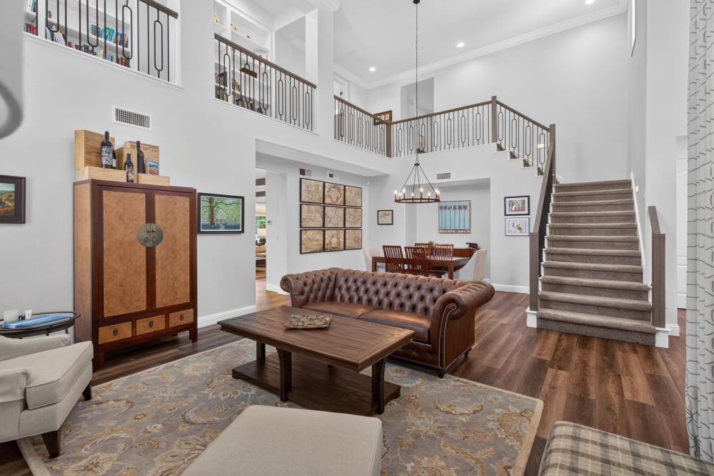 4823 Macardy Court