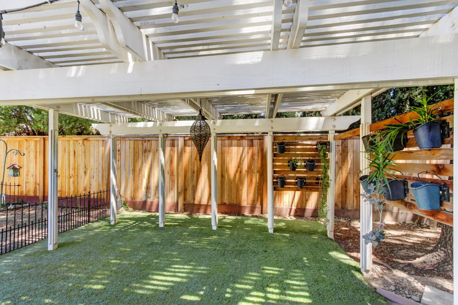 3006 Clairidge Oak Court