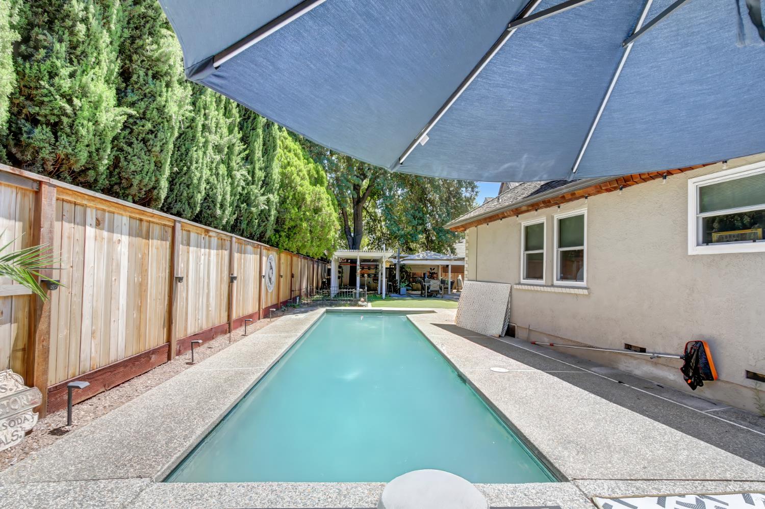 3006 Clairidge Oak Court