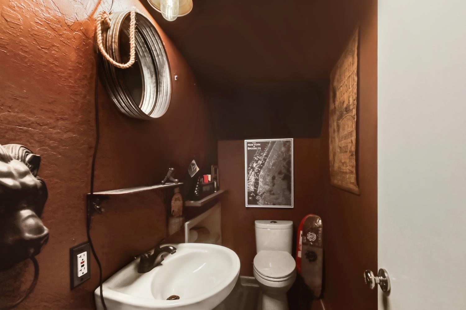 3006 Clairidge Oak Court