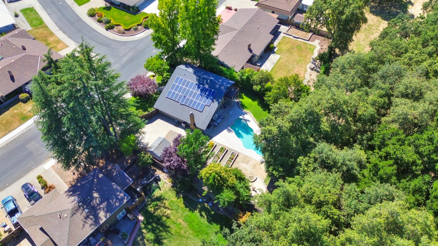 6481 Lake Park Drive