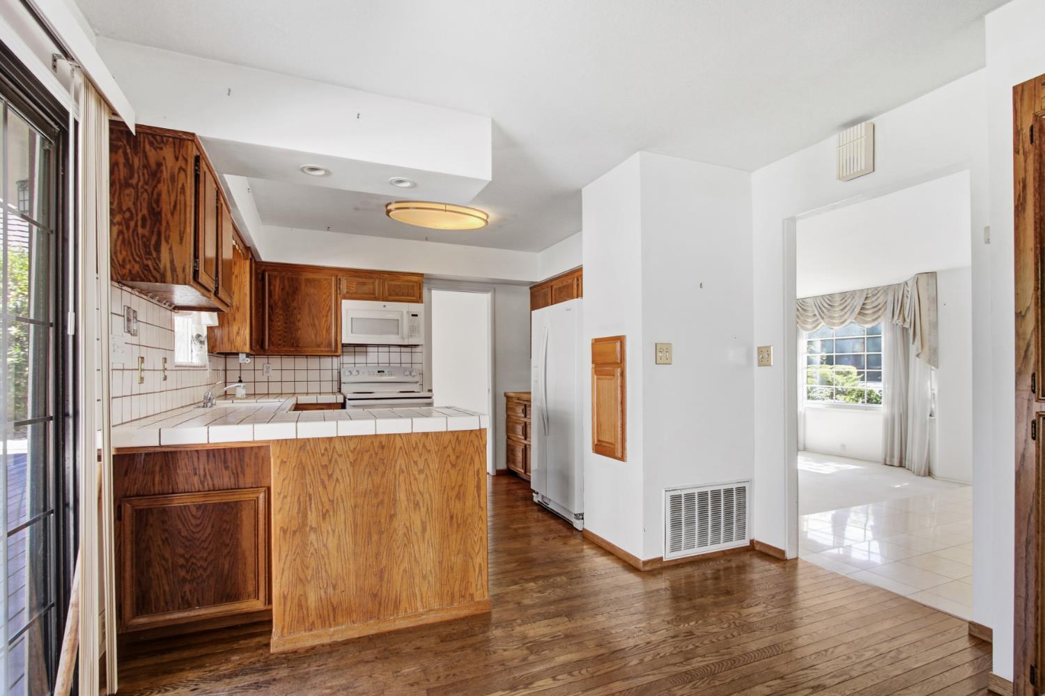 405 Crocker Road