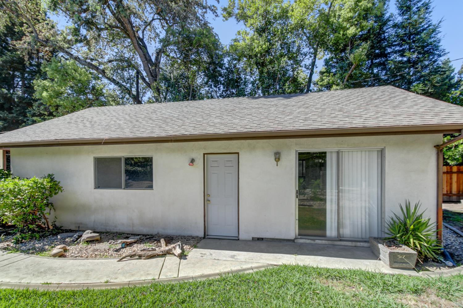 405 Crocker Road