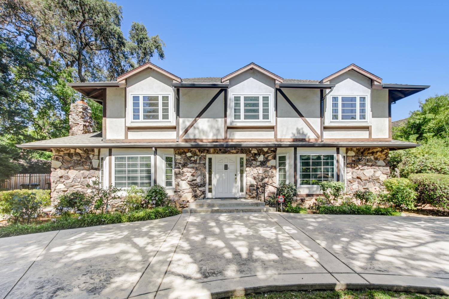 405 Crocker Road