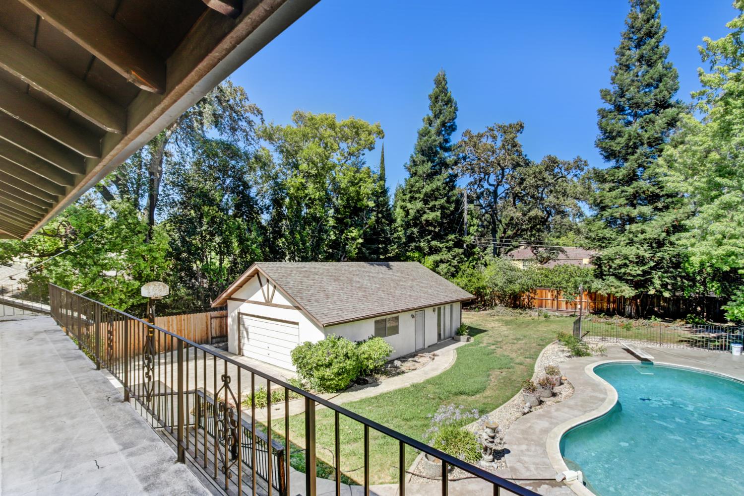 405 Crocker Road