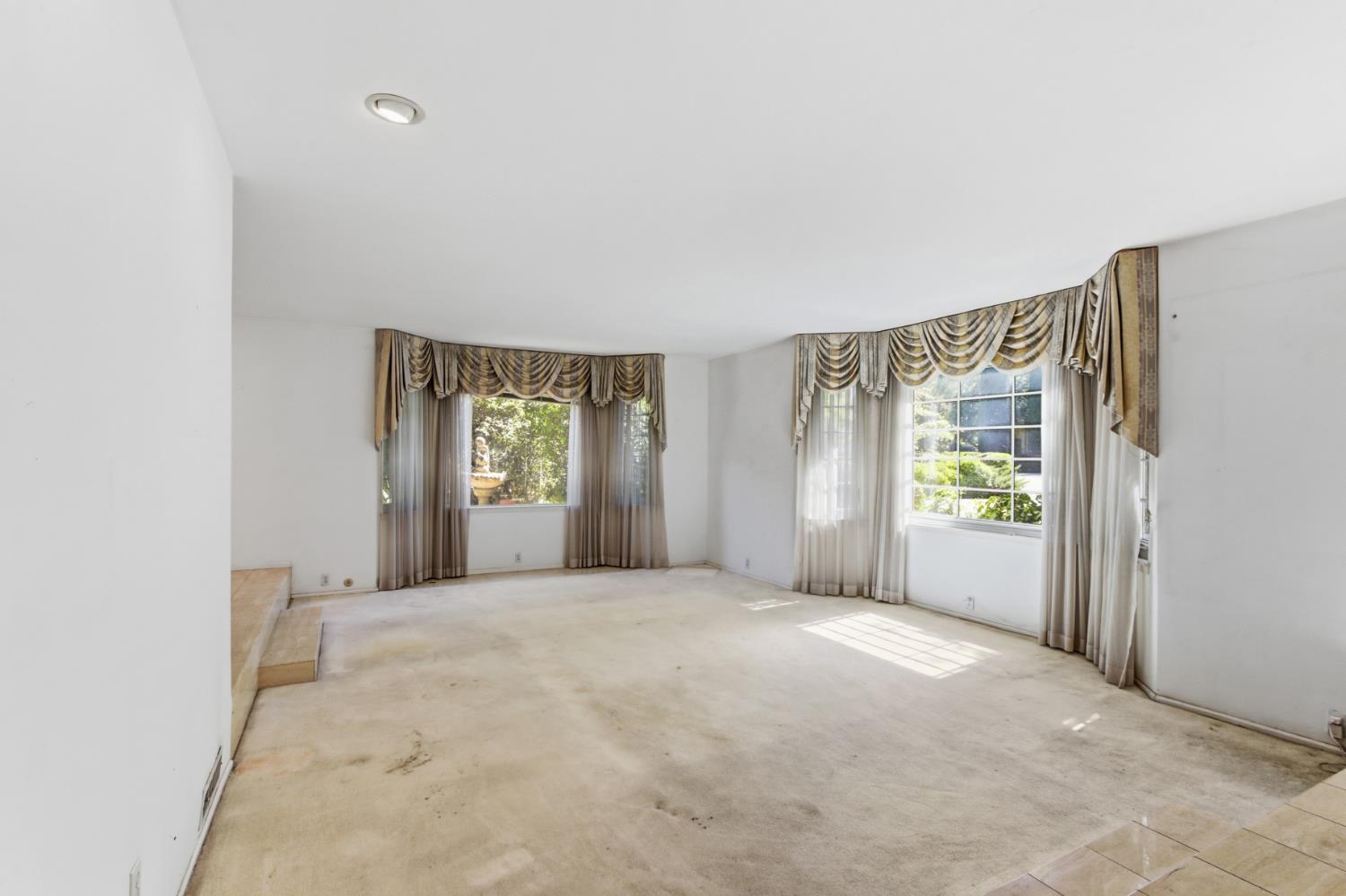 405 Crocker Road