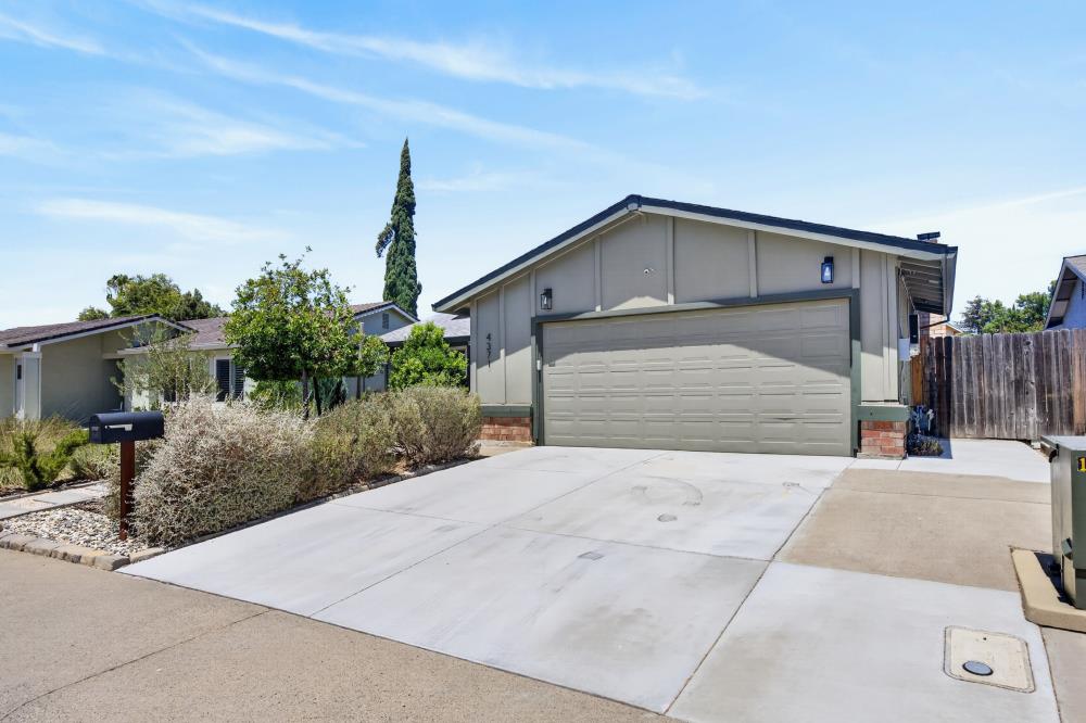 4371 Oxwood Drive