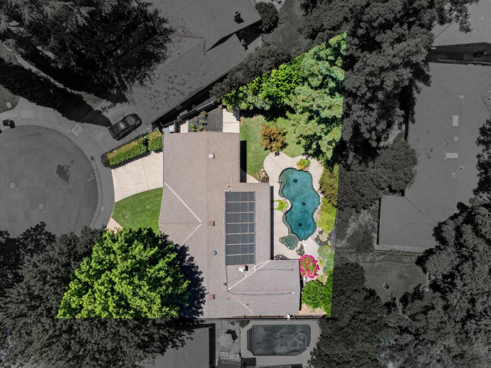 11 Spray Court