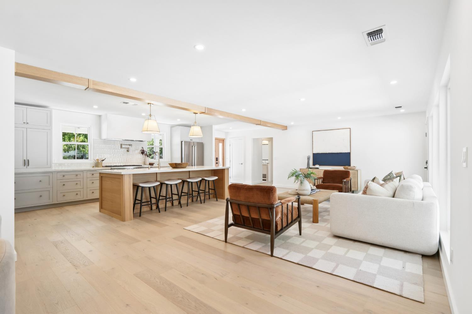 840 Coronado Boulevard