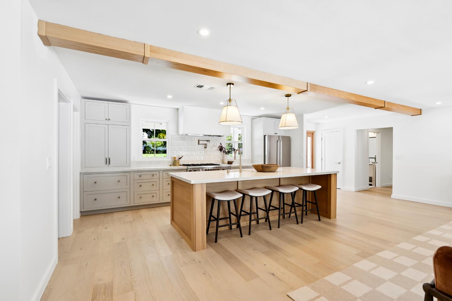 840 Coronado Boulevard