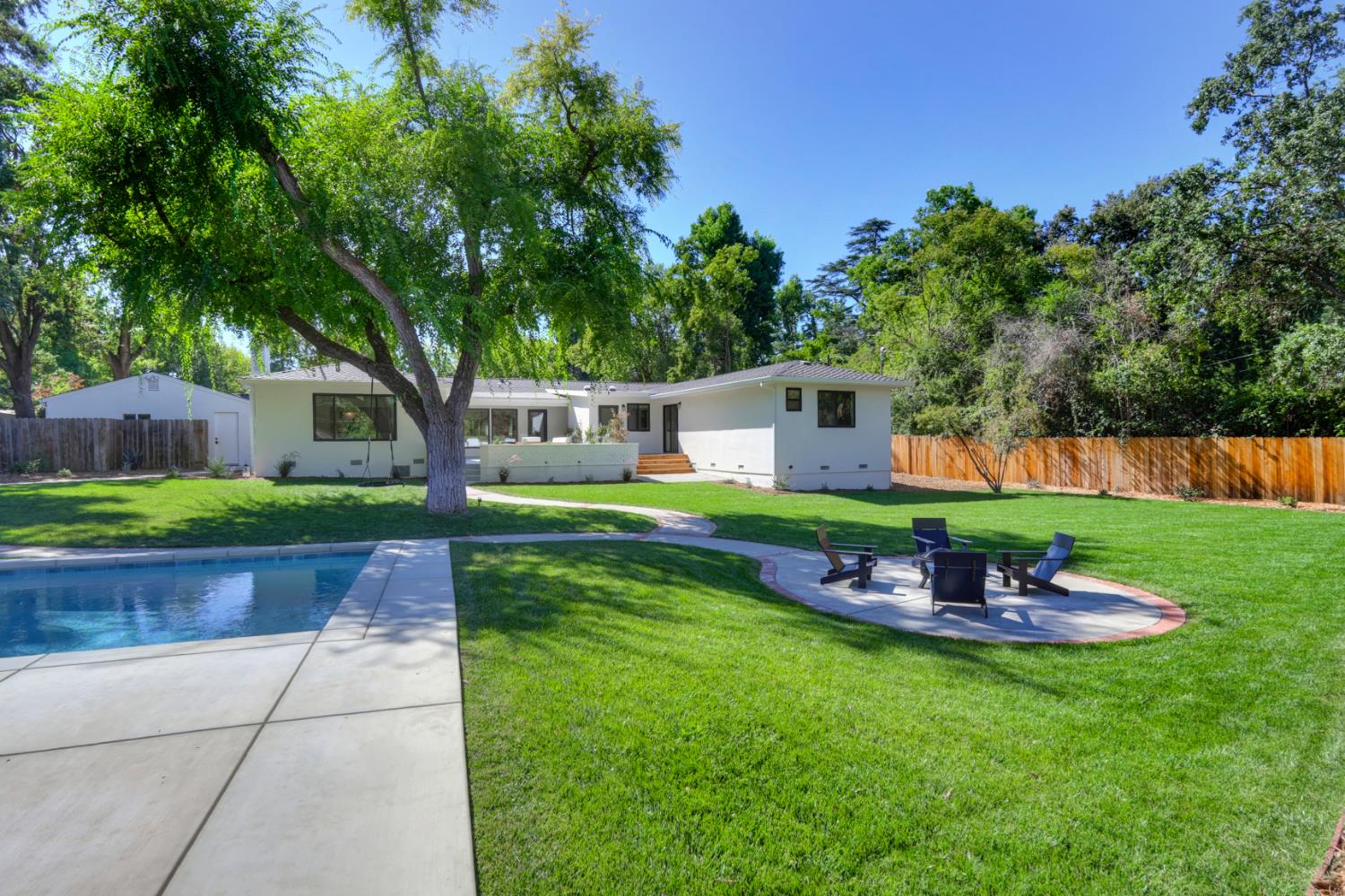 840 Coronado Boulevard