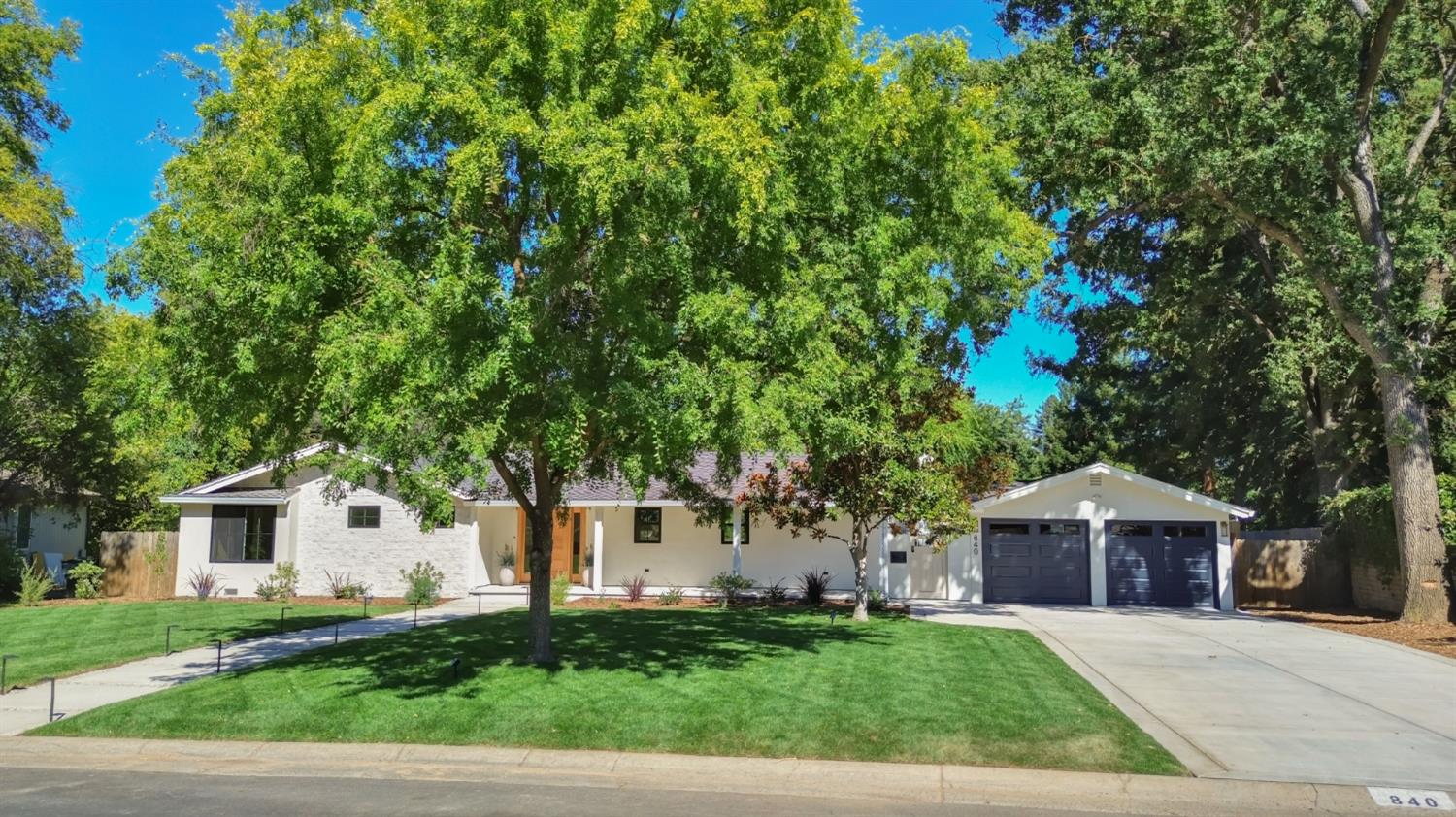 840 Coronado Boulevard