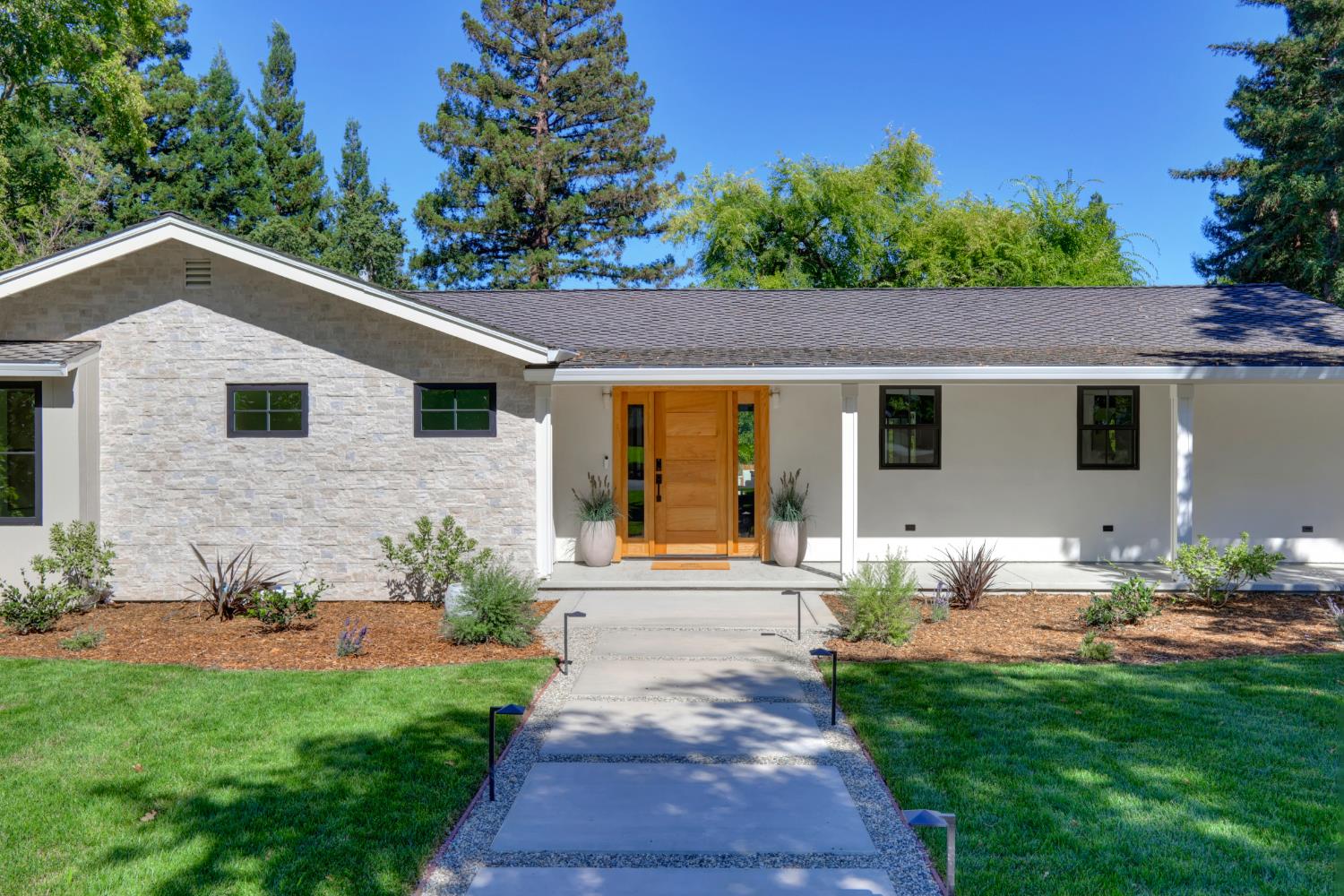 840 Coronado Boulevard