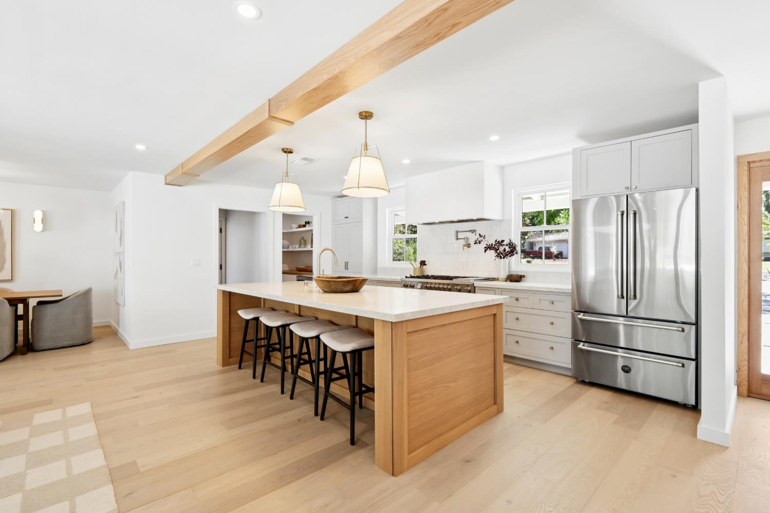 840 Coronado Boulevard