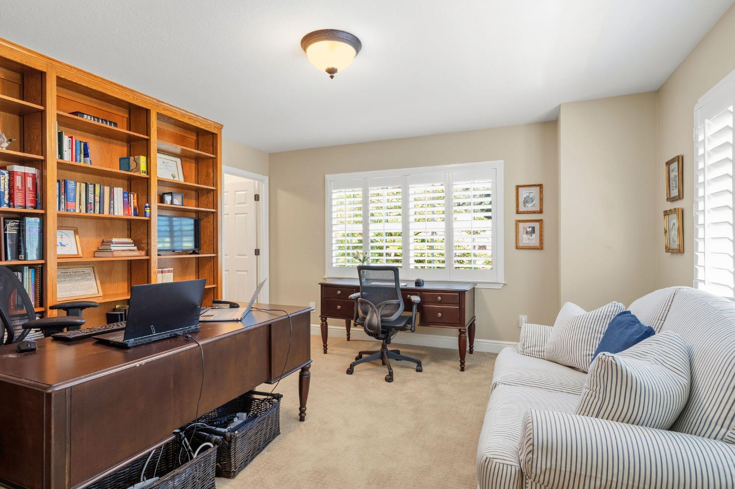1059 Wilhaggin Park Lane
