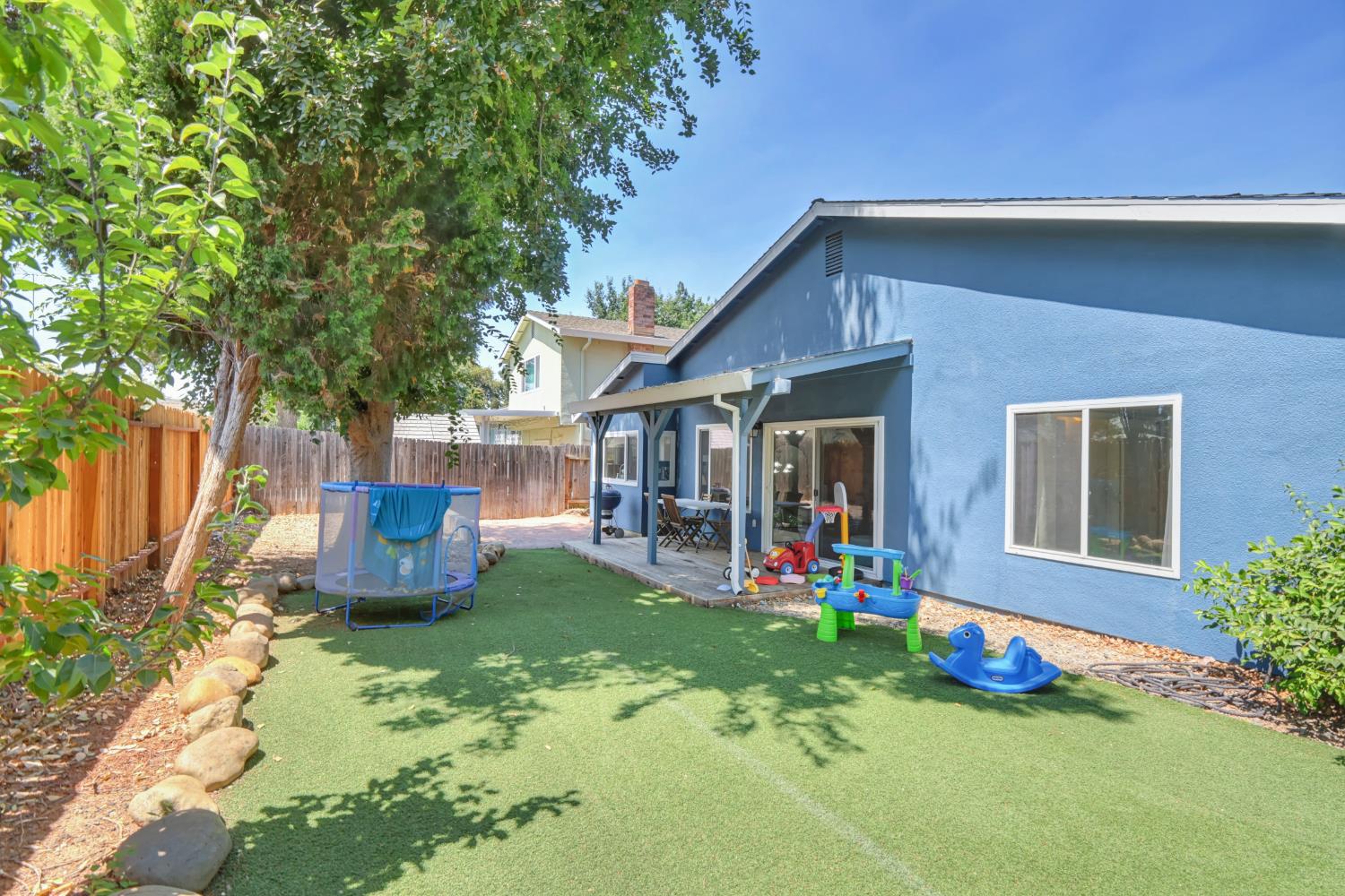 9328 Premier Way