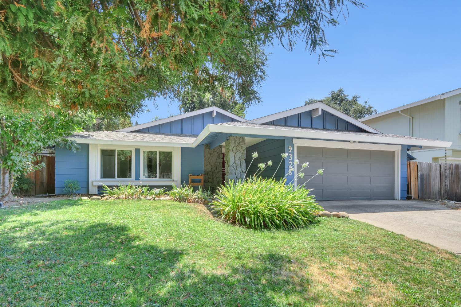 9328 Premier Way