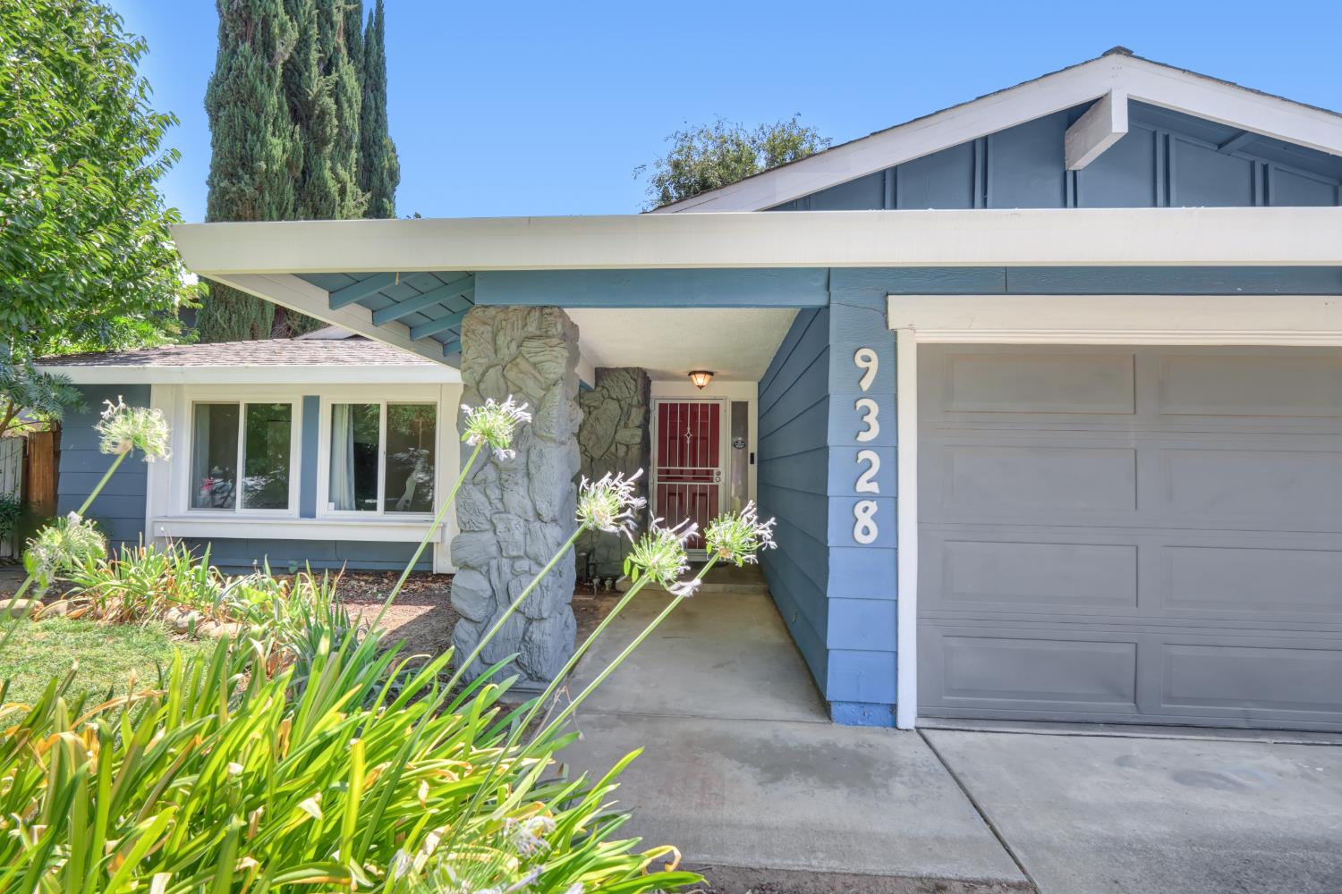 9328 Premier Way