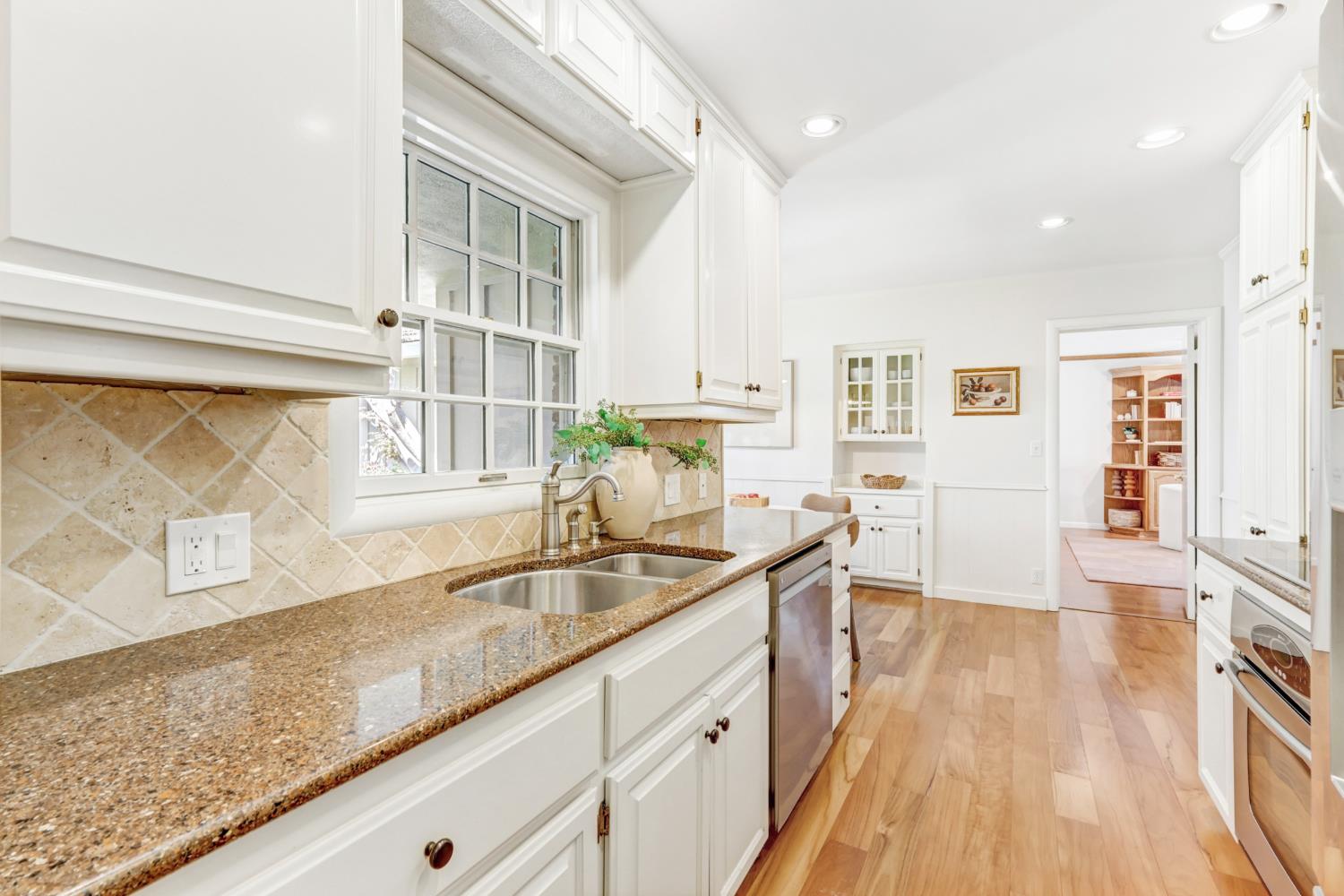 1294 Noonan Drive