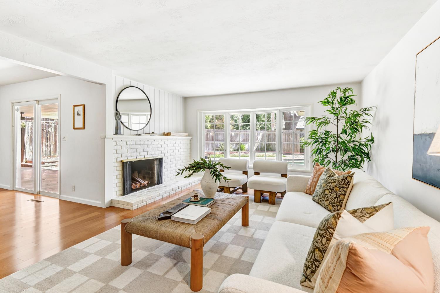 1294 Noonan Drive