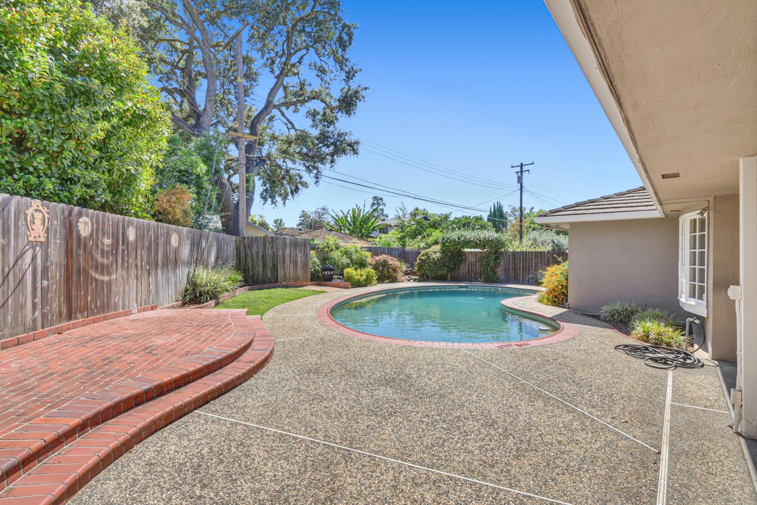 1294 Noonan Drive