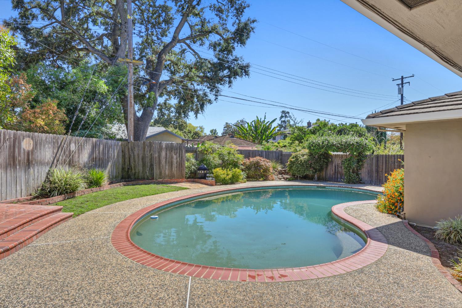 1294 Noonan Drive
