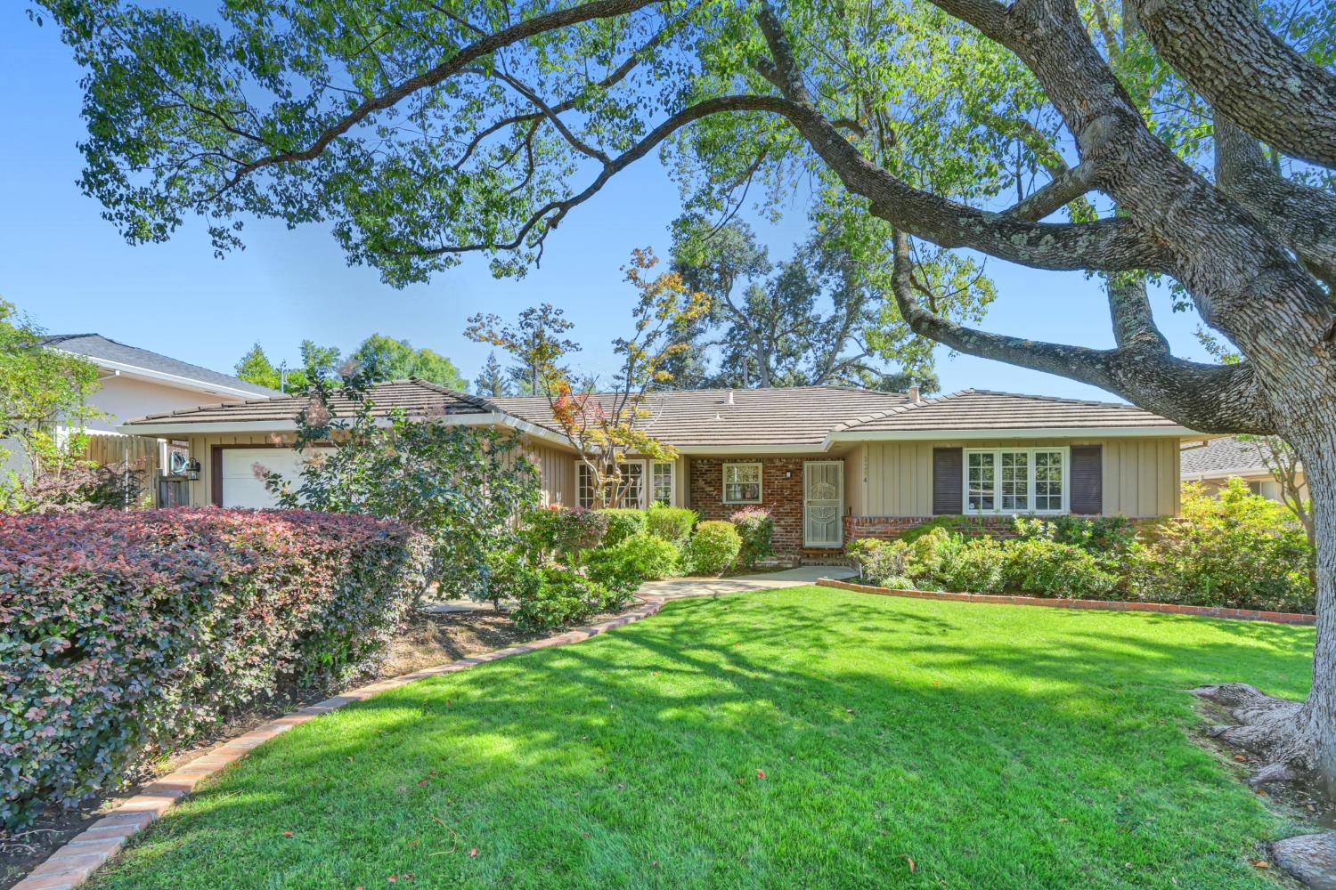 1294 Noonan Drive