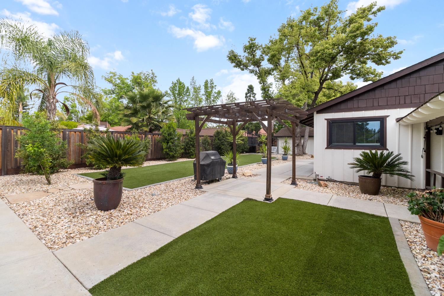 4321 Rand Lane