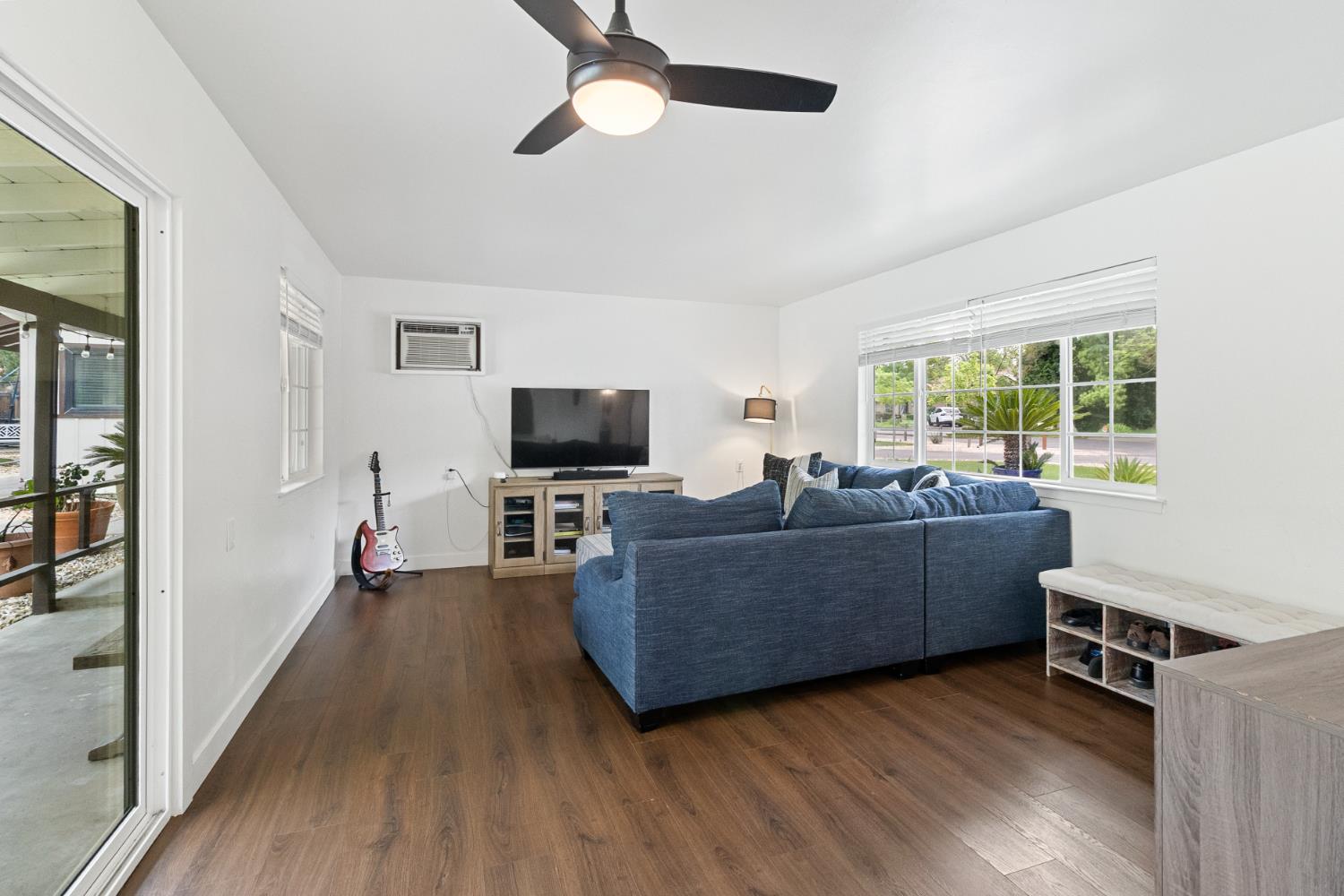 4321 Rand Lane