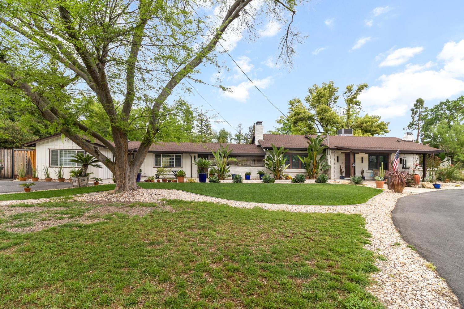 4321 Rand Lane