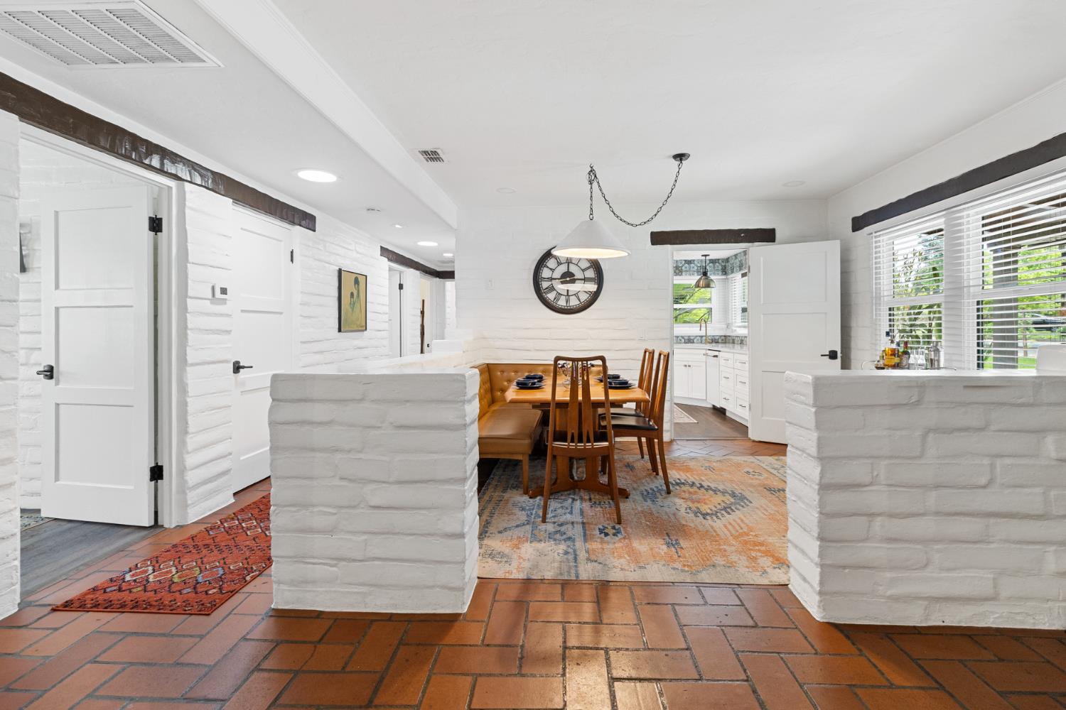 4321 Rand Lane