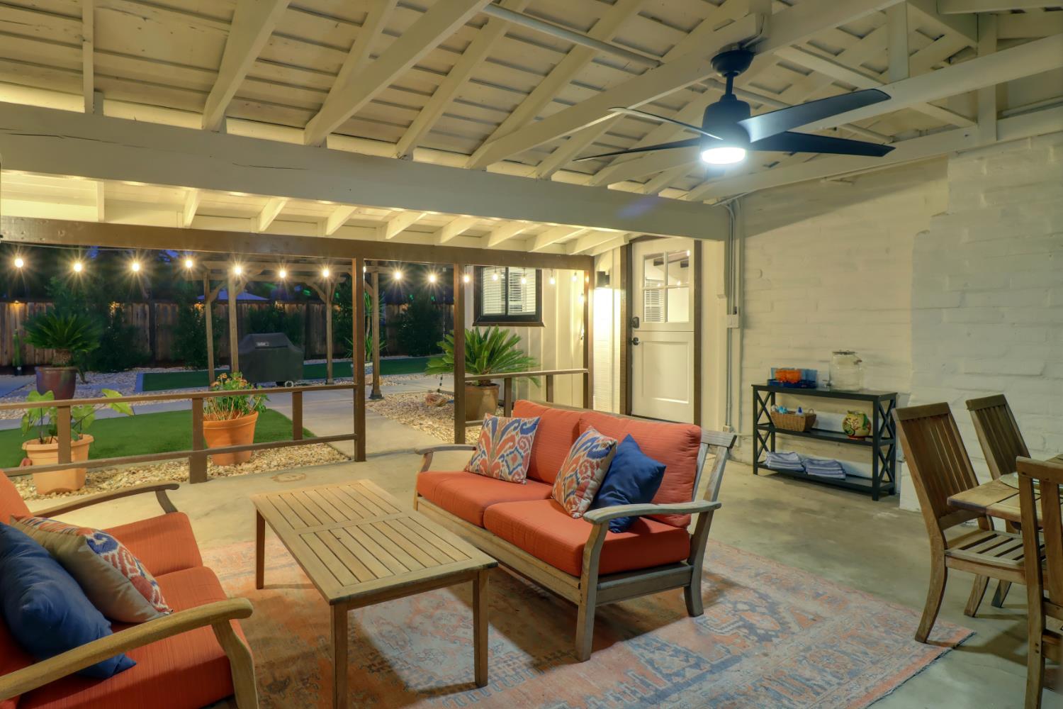 4321 Rand Lane