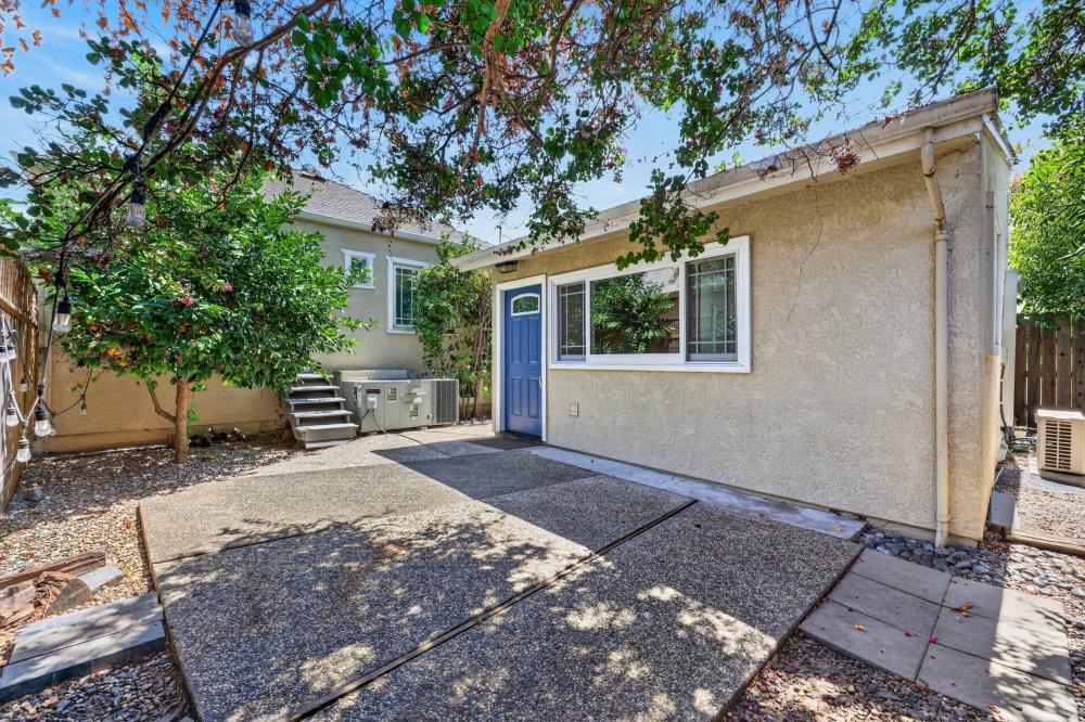 724 40th Street